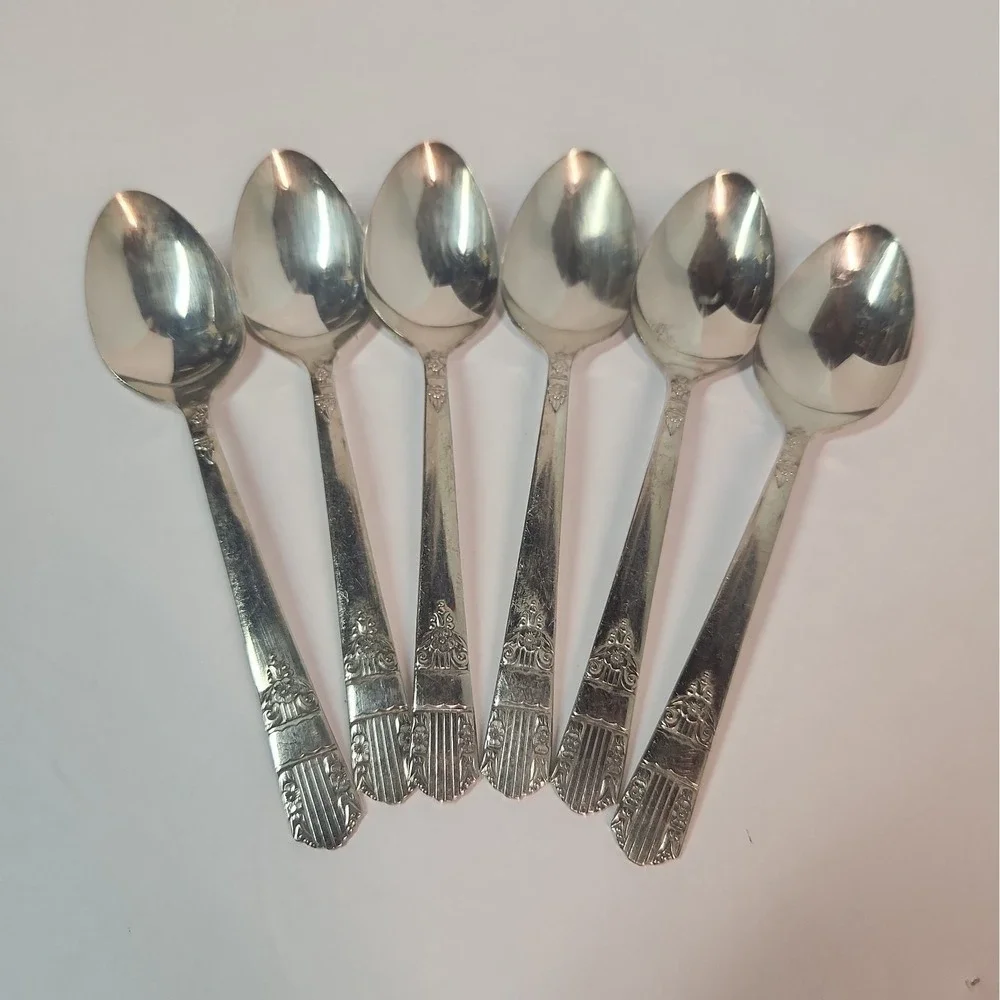 Wm A Rogers Oneida 1938 Silverplate Harmony Dessert Spoons x 6
